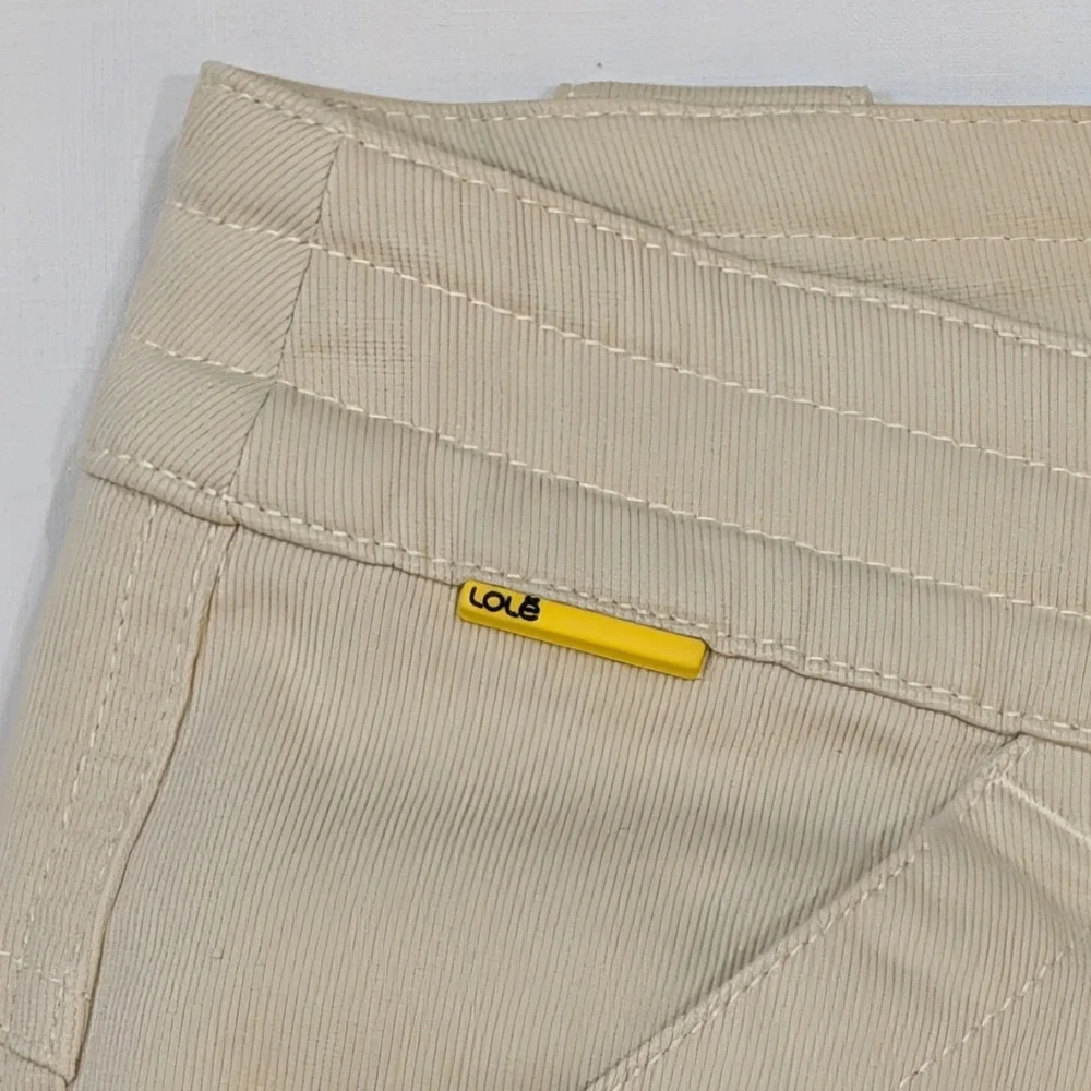 Lole Women Beige Khaki Stretch Bermuda Shorts UPF Quick Dry Size 12